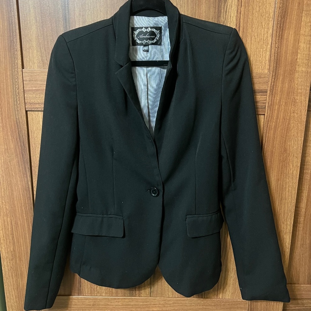 Black Blazer